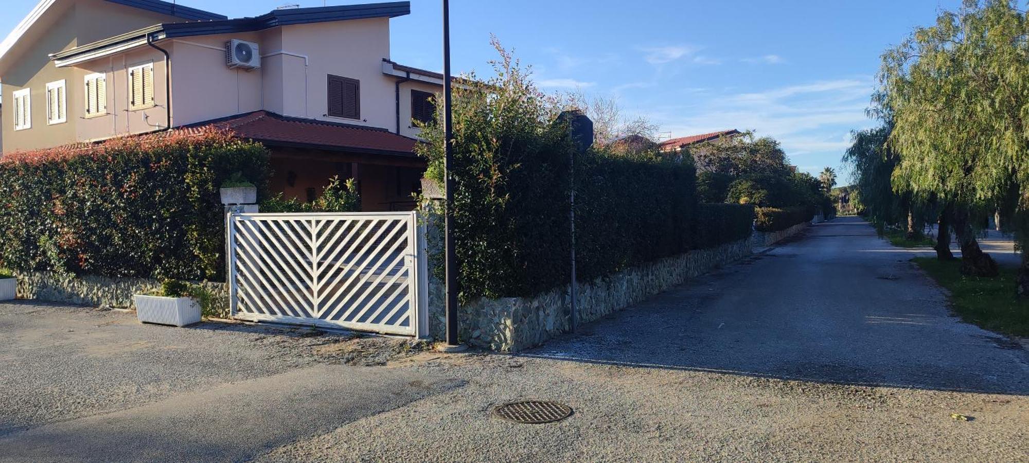 Villetta Aurora Villaggio Porto Ada A 2 Passi Dal Mare Pizzo  Exterior foto